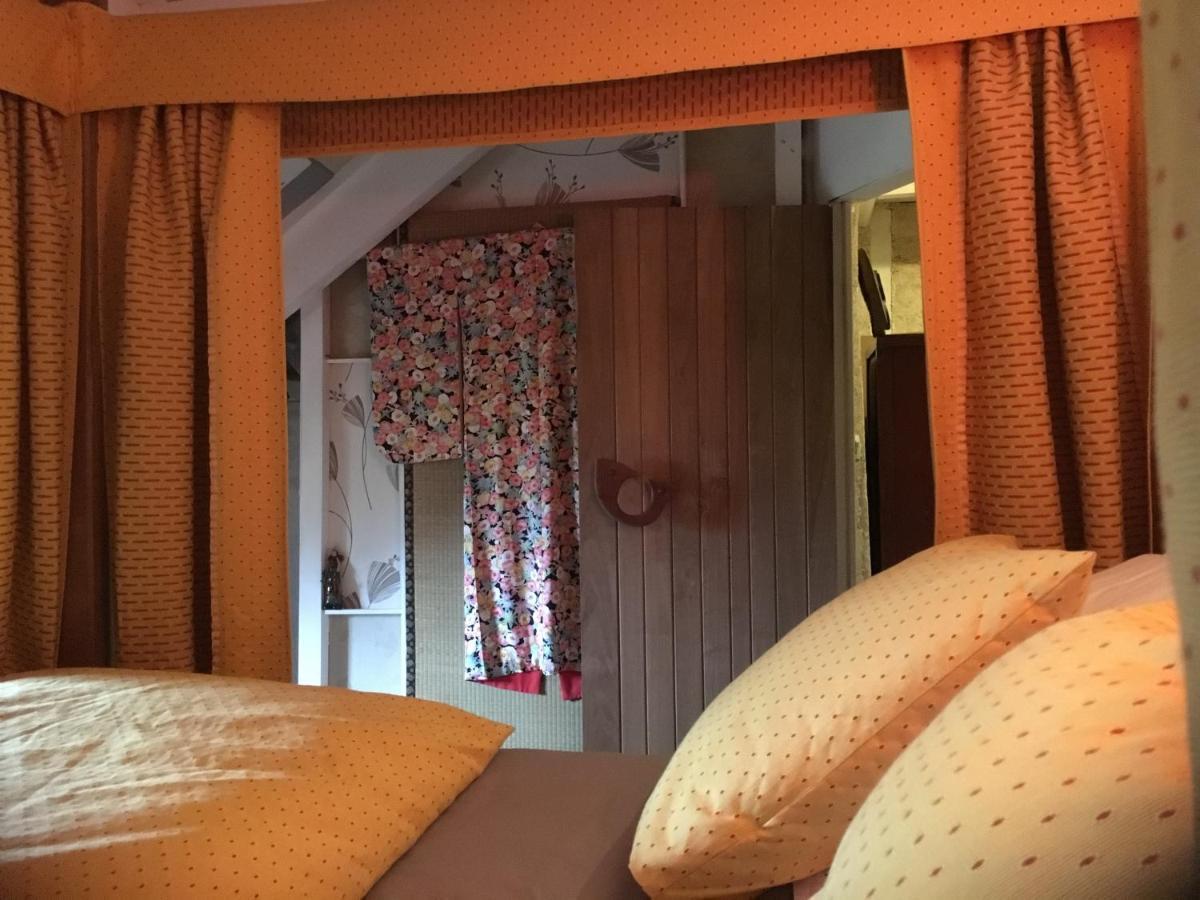 Bed and Breakfast Chateau De La Chasse-Guerre Hardanges Экстерьер фото